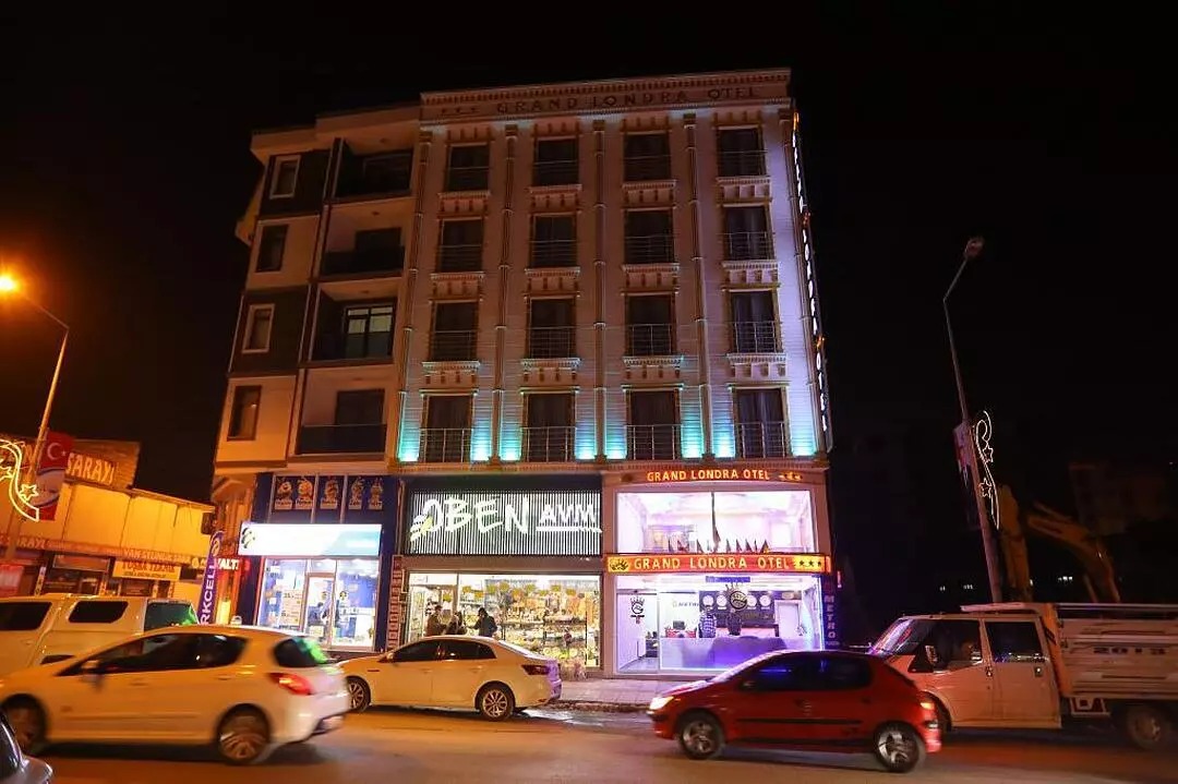 هتل گرند لوندرا وان